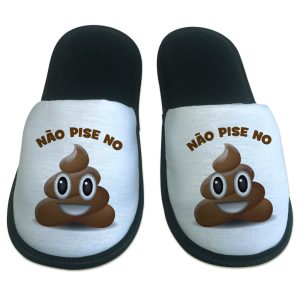 Pantufa Emoji Cocô presente criativo geek