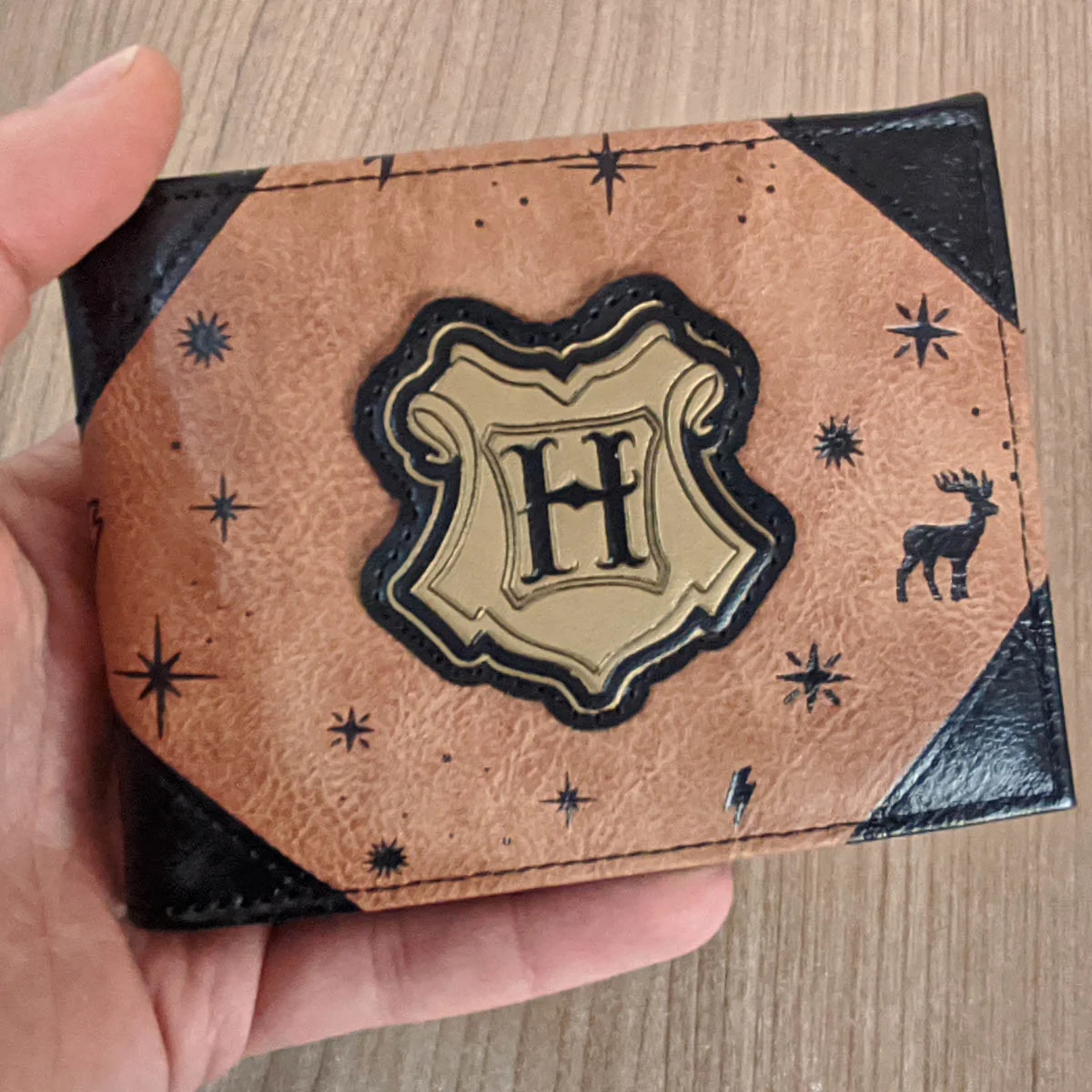 carteira de couro masculina geek Harry Potter hogwarts oficial