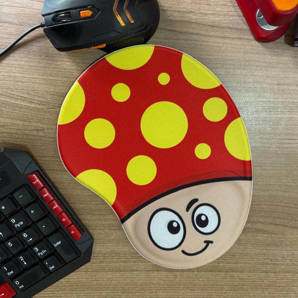 mousepad cogumelo vermelho