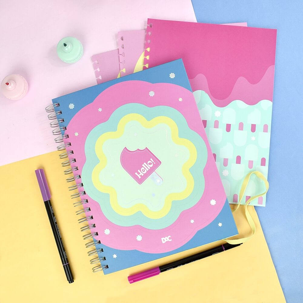 Caderno Smart Universitário 80 Folhas Hello Oficial DAC 2